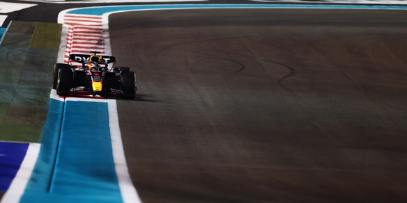 F1: a Verstappen le libere 2 ad Abu Dhabi. Terzo Leclerc, sesto Sainz