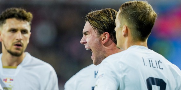 Serbia show con Vlahovic e Jovic. Pari per il Camerun di Anguissa