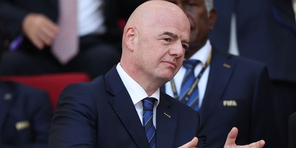 Infantino omaggia Maradona: “Ha fatto qualcosa di unico per il calcio”