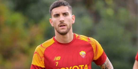 Roma, Mourinho sorride: Pellegrini torna in gruppo