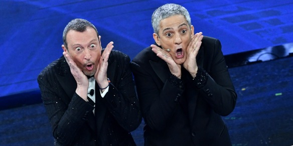 Sanremo, Amadeus annuncia in diretta da Fiorello la co-conduttrice per una sera: ecco chi è