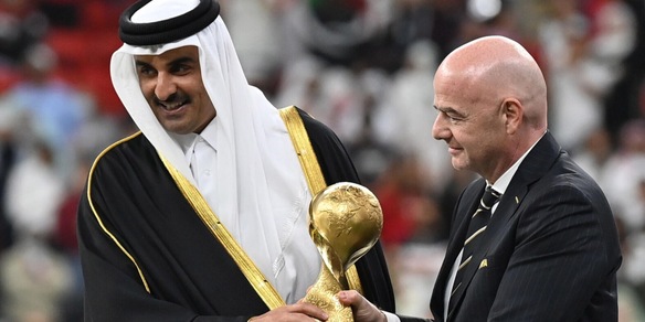 Renzi: “Al Thani è innamorato della Lazio”. Tifosi scatenati