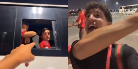 Tifoso del Marocco spietato indica ai calciatori della Spagna la via dell'aeroporto