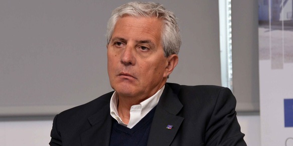 Nuoto, Butini lancia l'allarme: "Il futuro è molto incerto"