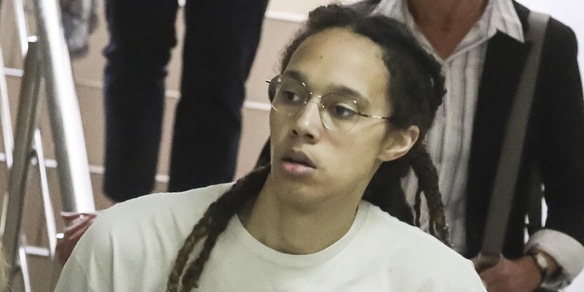 Scambio di prigionieri tra Usa e Russia: Griner è libera