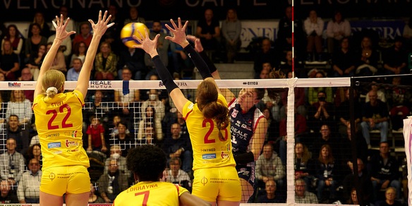 Bergamo firma l'impresa a Chieri