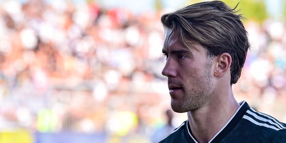 Juve si allena alla Continassa, c'è anche Agnelli