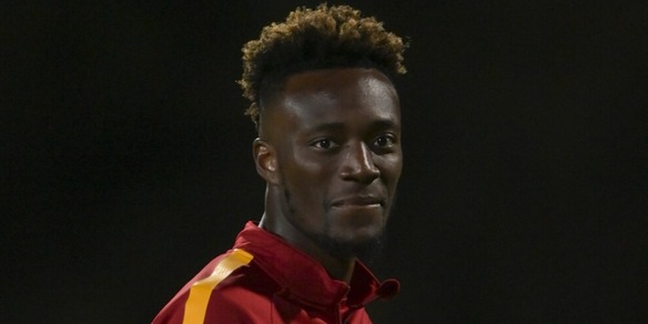 Abraham non si ritrova, l'idea Dybala: Roma, quale attacco