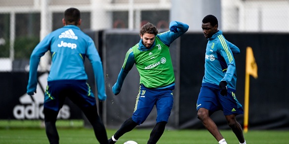 Juve al lavoro sul possesso palla. In gruppo Milik e Szczesny