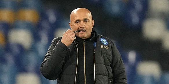Spalletti e il mercato: "Napoli a posto, se non ci portano via nessuno"