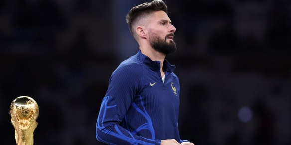 Milan, Petit: "Giroud va rispettato, ha la mentalità di Ronaldo"