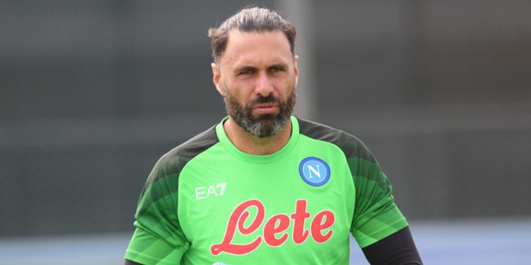 Napoli, la ripresa a Castel Volturno: Sirigu torna a lavorare col gruppo