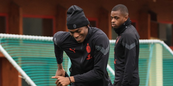 Leao manda un messaggio al Milan: "Ritorno a casa"