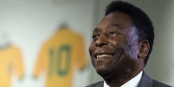 Pelé è morto, il calcio in lutto: da Stallone a Falcao, tutti i messaggi