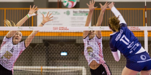 Mondovì strappa al tie break la qualificazione ai quarti