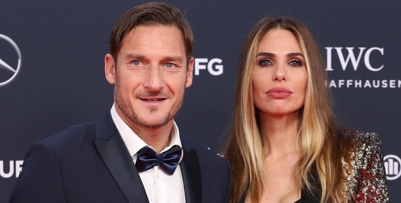Totti e Ilary, dal rinvio del divorzio alle vacanze: i dettagli e le novità