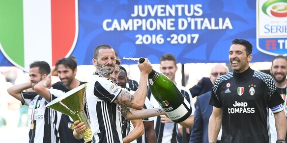 Juventus, il pagellone: Higuain 'Pipita' d'oro, mago Dybala