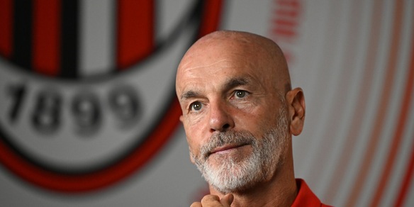 Pioli su Leao: "Per crescere ecco cosa deve fare"
