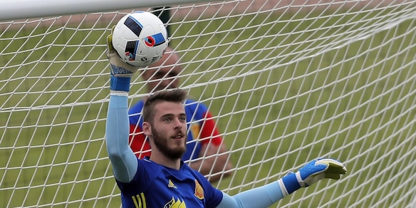 Dall'Inghilterra: "De Gea pensa al ritiro dal calcio giocato"