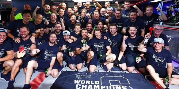 Verstappen e la Red Bull dominano la F1: il sesto titolo Costruttori preoccupa la Ferrari