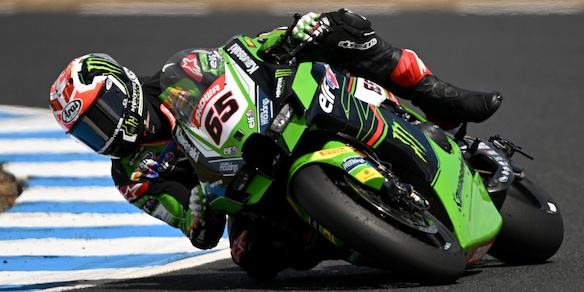 Superbike, GP Portogallo: a Rea la Superpole, Bautista 5° dietro a Razgatlioglu