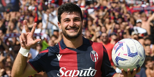 Bologna, Orsolini è il sorriso del gol