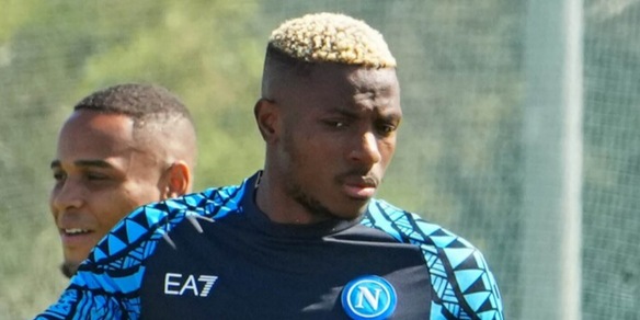 Osimhen volerà in Portogallo per sfidare Mancini: è ufficiale