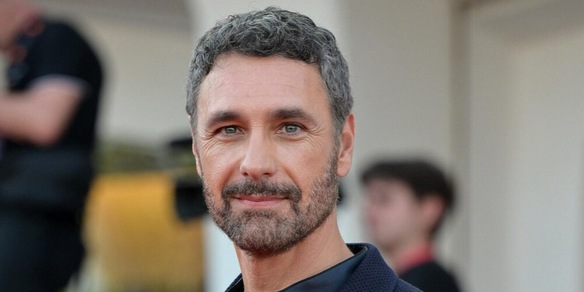 Raoul Bova e le voci sull'omosessualità: cosa ha detto a Belve