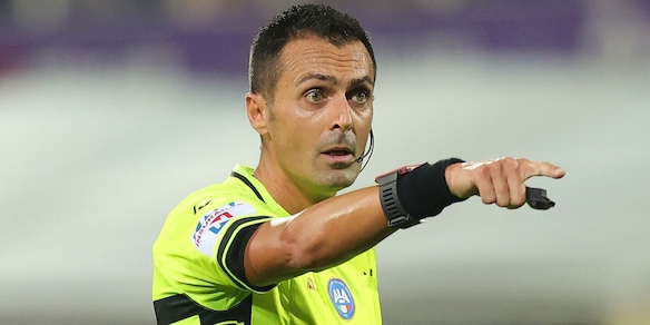 Fiorentina-Cagliari, la moviola: Di Bello opaco. Non c'è il rigore su Gonzalez