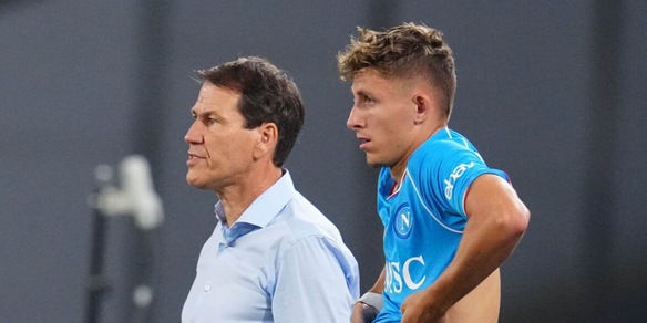 Napoli, chi sono i giocatori che hanno giocato meno di Lindstrom