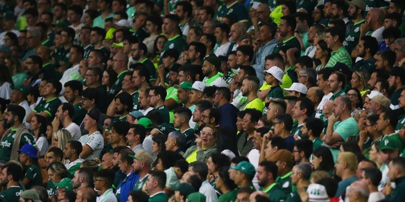 Libertadores, giornalisti argentini accusati di razzismo per il lancio di una banana