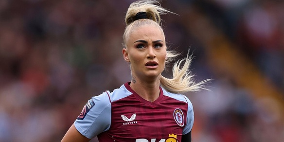 Proposta indecente a una calciatrice in cambio di sesso: quanto le hanno offerto