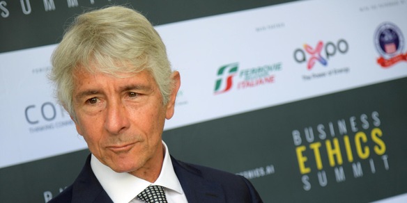 Scommesse, Abodi duro: "È alto tradimento, ora una carta dei doveri"