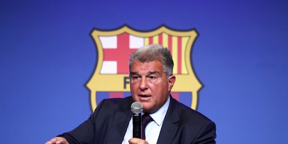 Barcellona, Laporta indagato per il caso Negreira: i dettagli