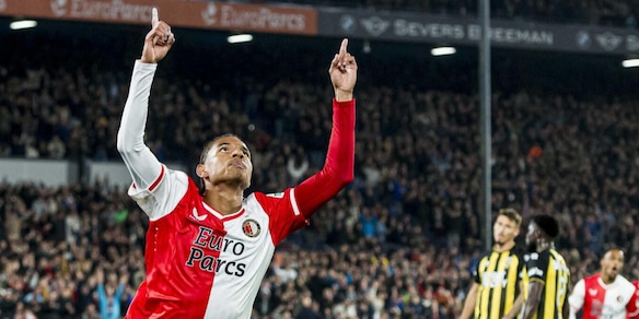 Il Feyenoord avvisa la Lazio: poker al Vitesse e rotta sulla Champions