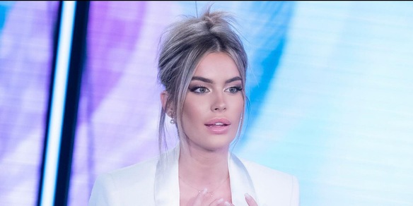 Sophie Codegoni: "Schiaffi da Basciano, non sono plagiata"