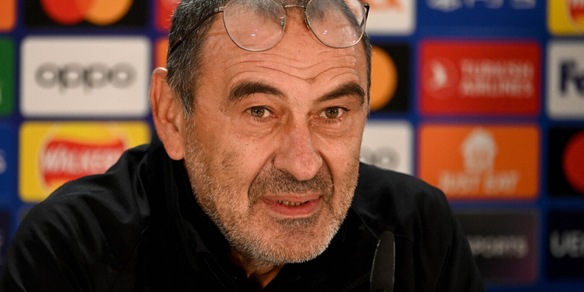 Sarri, frase inaspettata prima di Feyenoord-Lazio: “Offese? Meglio del piscio"