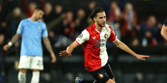 Rivivi la diretta Feyenoord-Lazio 3-1: Gimenez scatenato, Sarri va ko