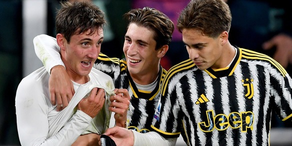 Juve-Verona 1-0, Allegri primo con un gol di Cambiaso al 97': rivivi la diretta