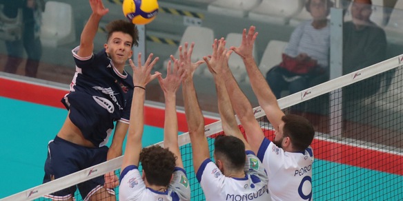 Per Ravenna esordio casalingo vincente contro Cantù