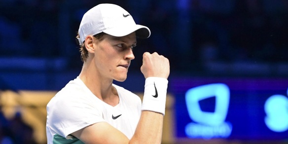 Sinner-Medvedev, un game infinito e storico al terzo set: cosa è successo