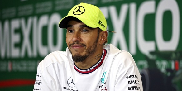 F1, Hamilton e il secondo posto piloti: "Non fa grande differenza"