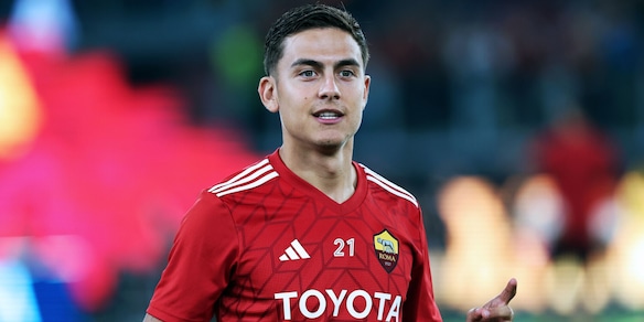Dybala scrive a Enzo Fernandez, i tifosi del Chelsea: "Lascia Roma, vieni qui"