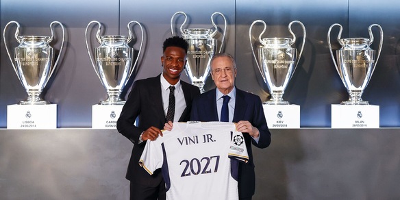 Ufficiale: Vinicius Jr. rinnova con il Real Madrid fino al 2027