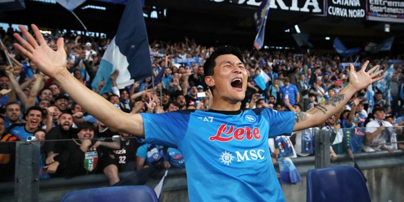 L'ex Napoli Kim premiato come miglior giocatore asiatico all'estero