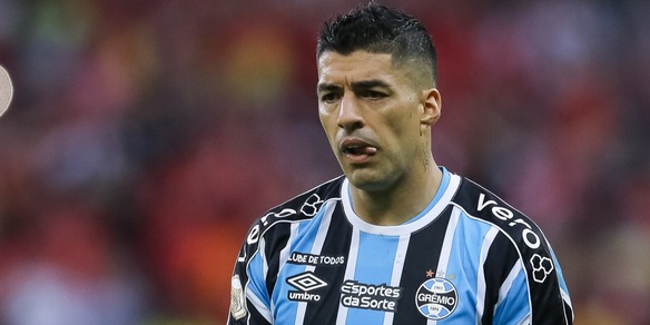 "Luis Suarez in trattativa con l’Inter Miami per giocare con Messi"