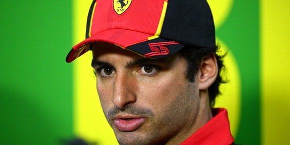 F1, Sainz il più veloce nelle FP1. Secondo Leclerc, terzo Russel