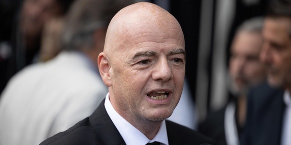 Infantino: "Dal calcio un segnale di unità". Poi il messaggio a Luis Diaz