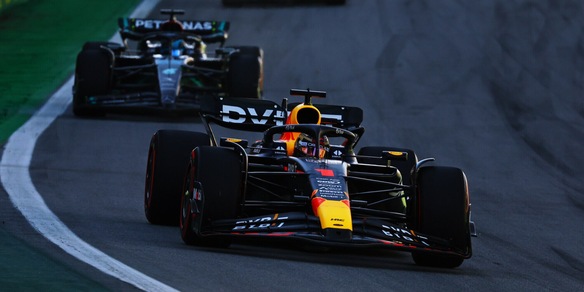 F1, Verstappen fa 17 ad Interlagos. Per Sainz arriva un sesto posto