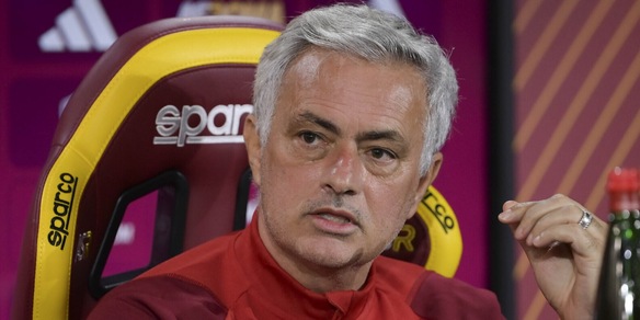 Mourinho, rivivi la diretta: le parole del portoghese prima di Slavia Praga-Roma